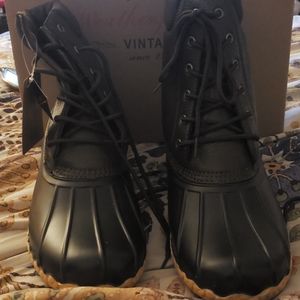 Weatherproof Vintage Duck Boots